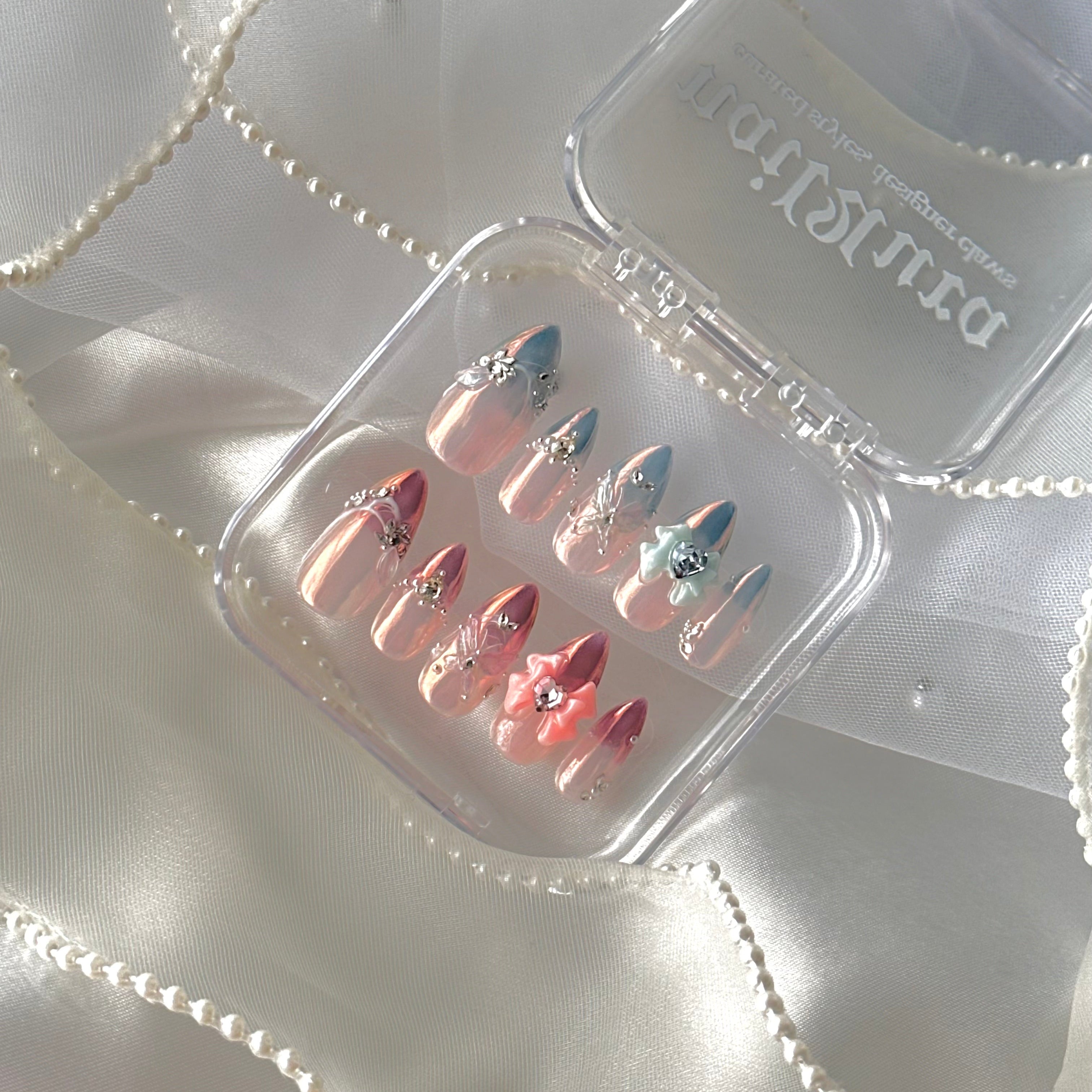 Nail Aura | Designer Claws